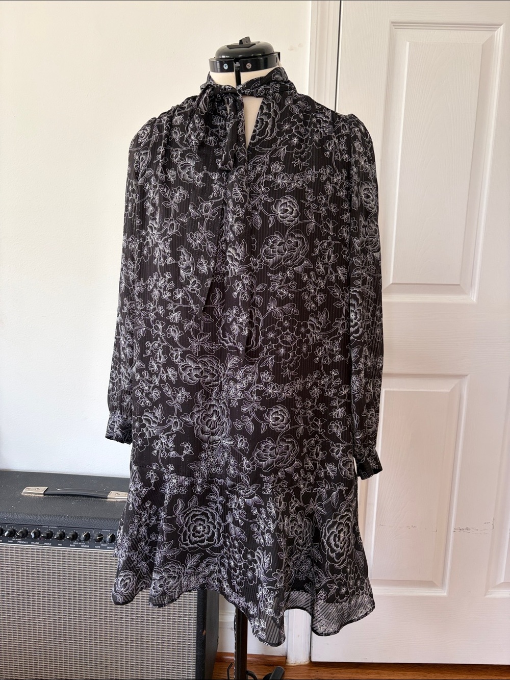 LOFT Black and White Floral Tie-Neck Long Sleeve Dress